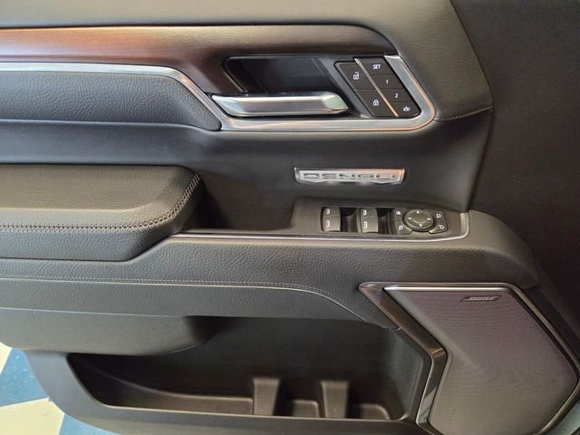 Used 2025 Silver GMC Denali image 28