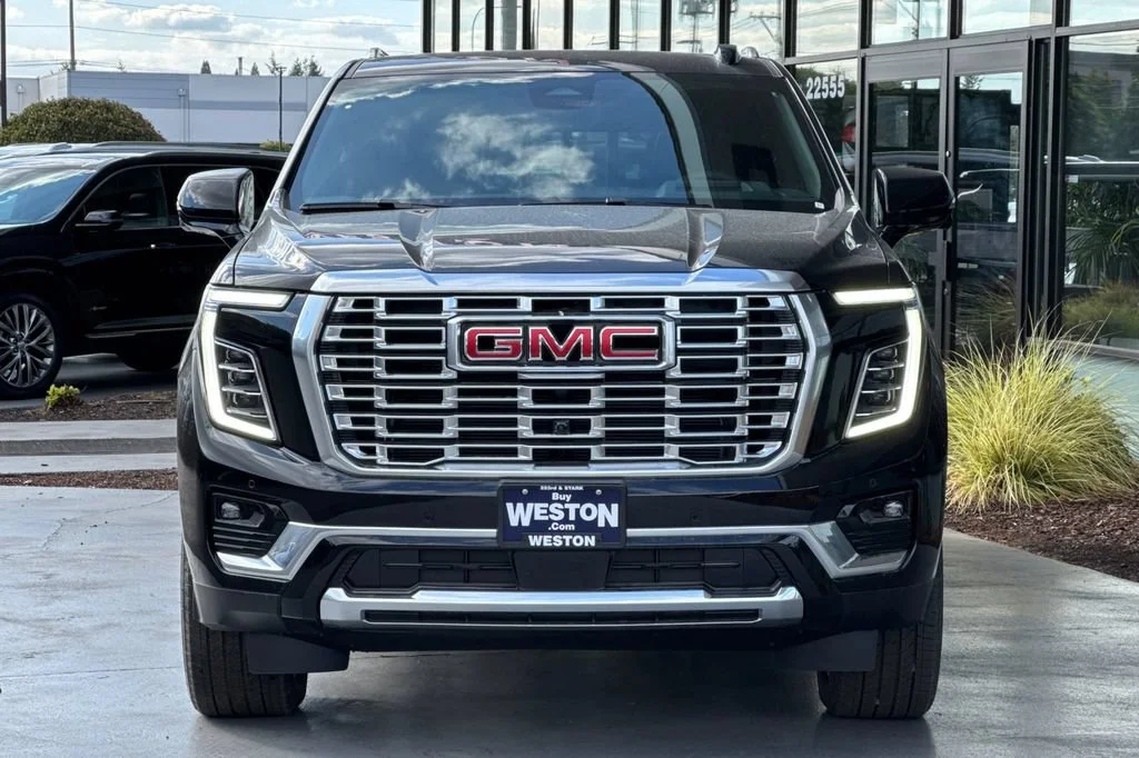 2026 GMC Yukon XL Denali - Photo 6