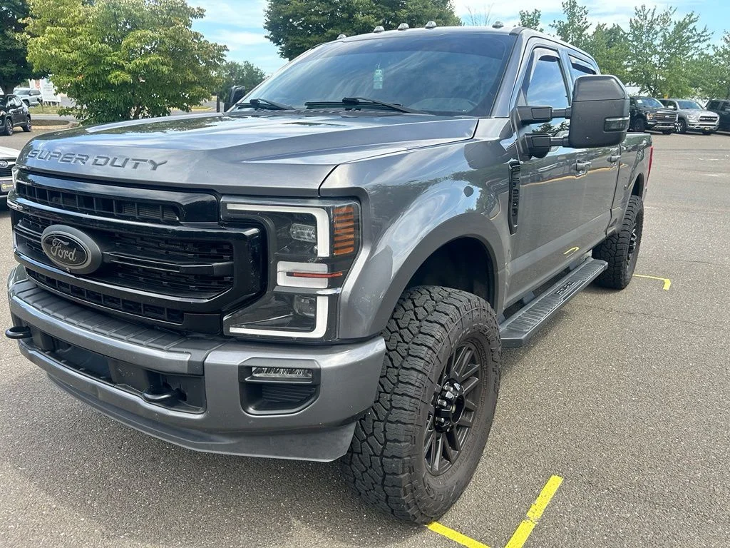 Used 2022 Gray Ford Lariat image 3