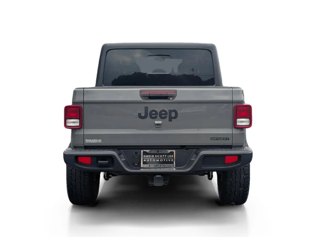Used 2021 Sting-gray Clea Jeep Sport image 4
