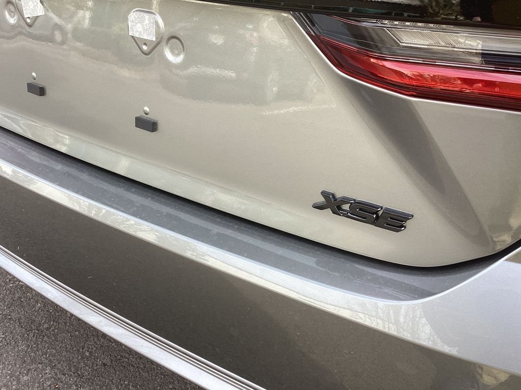 New 2026 Heavy Metal with Midnight Black Metallic roof Toyota XSE image 9