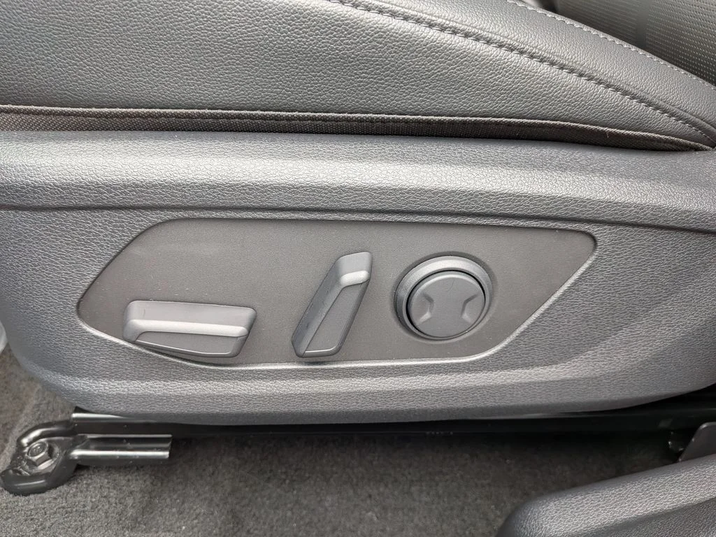 New 2026 Blue Kia EX image 41