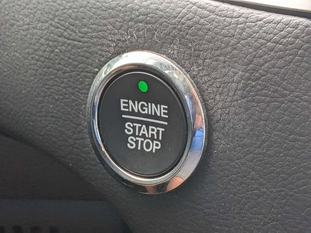 Used 2020 White Ford SEL image 32
