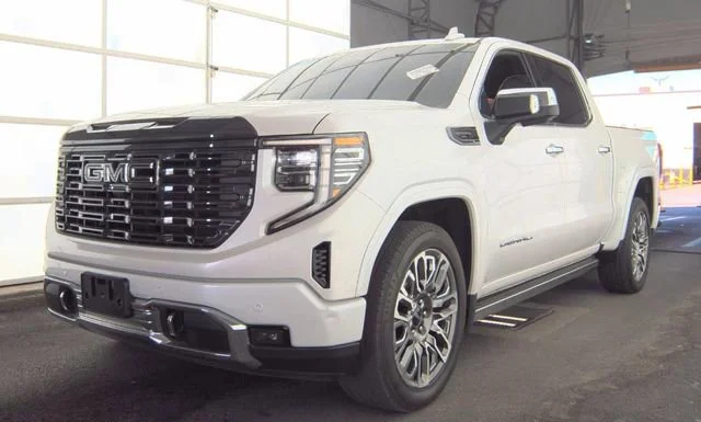2024 GMC Sierra 4WD Crew Cab Short Box Denali Ultimate's photo