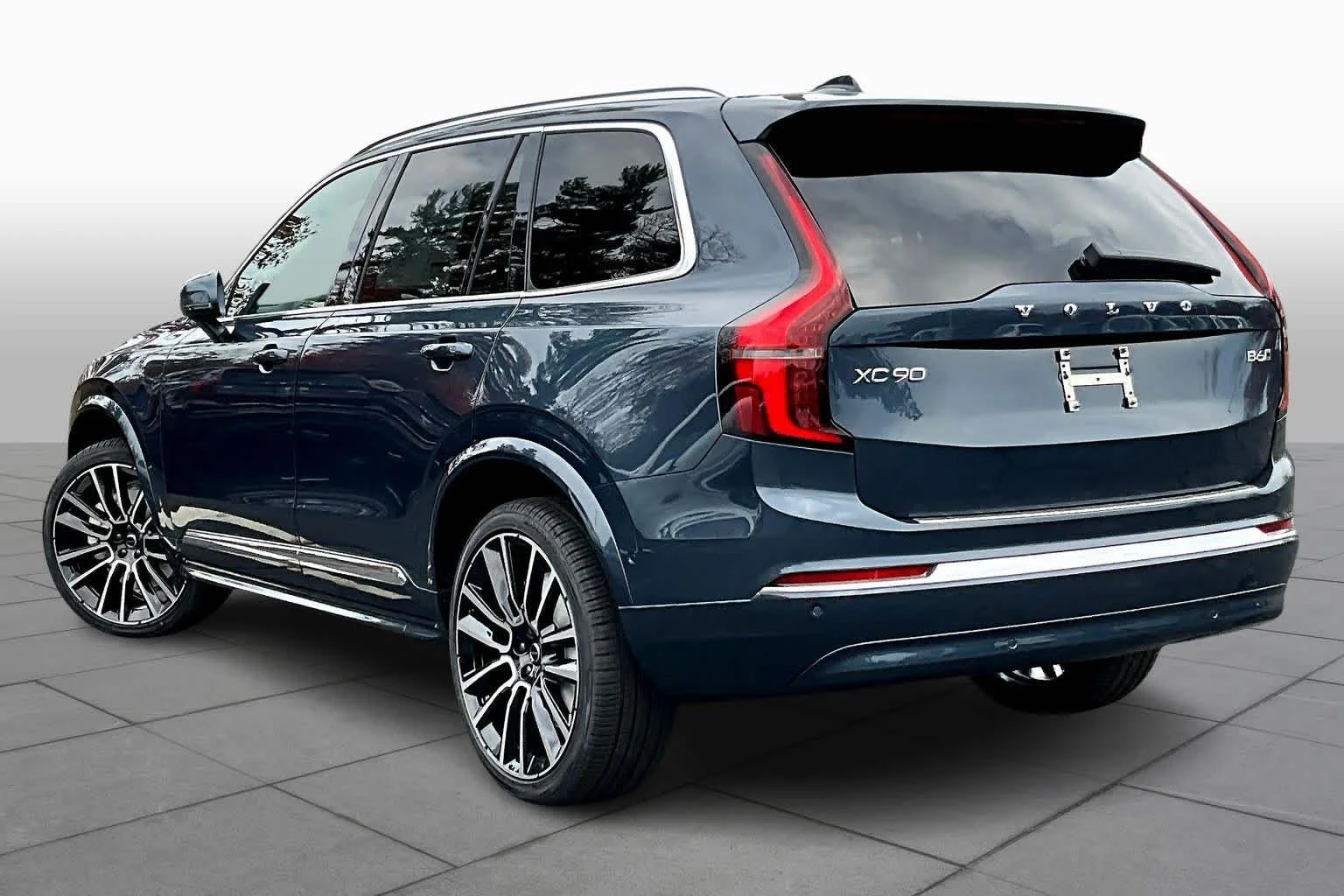 New 2026 Denim Blue Volvo Plus image 3