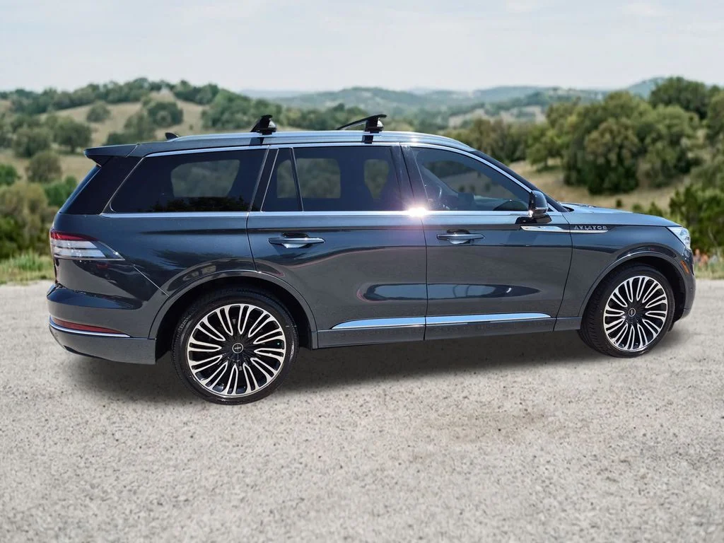 Used 2023 Blue Lincoln Black Label image 11
