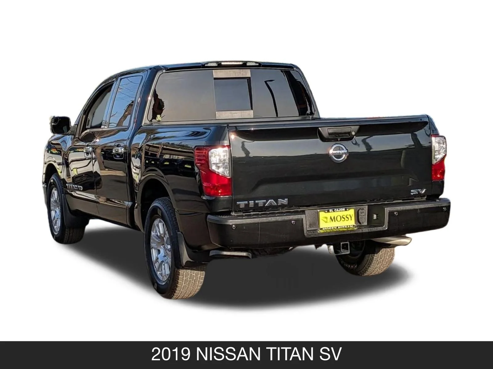 2019 Nissan Titan SV - Photo 7