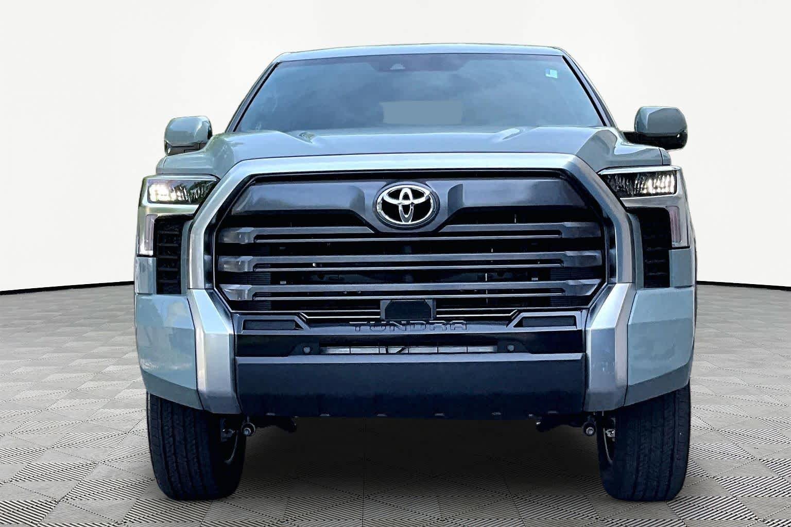 Used 2026 Lunar Rock Toyota Limited image 4