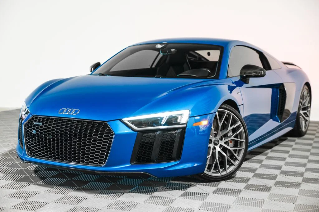 2017 Audi R8 V10 plus Coupe quattro S tronic's photo