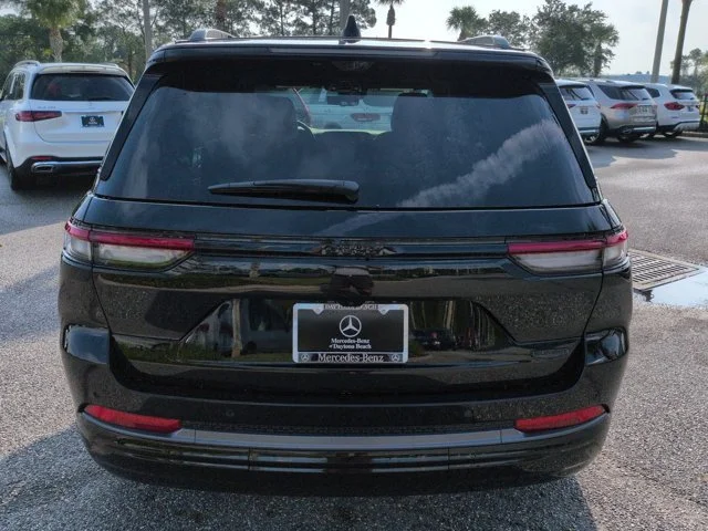 Used 2026 Black Jeep Summit image 5