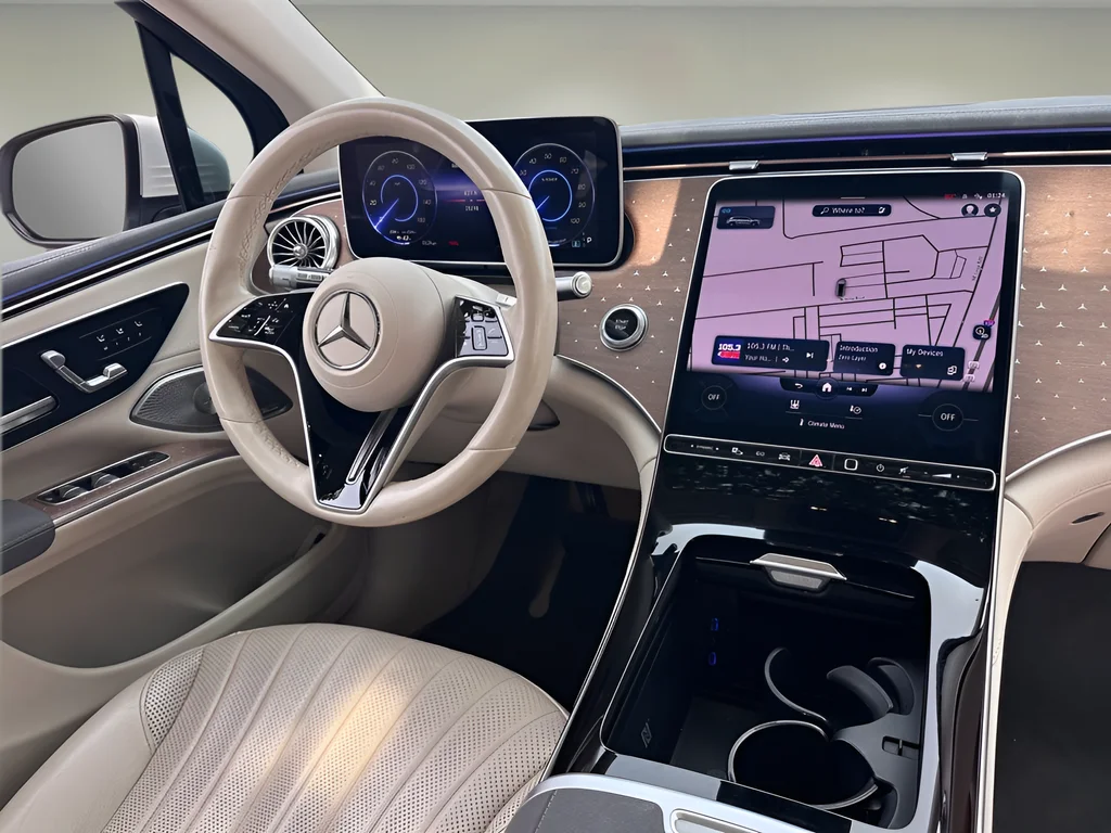 Used 2023 White Mercedes-Benz 450 image 7