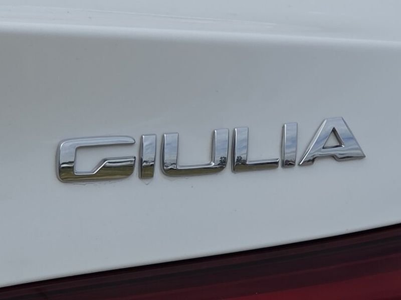 Used 2023 Alfa White Alfa Romeo Sprint image 12