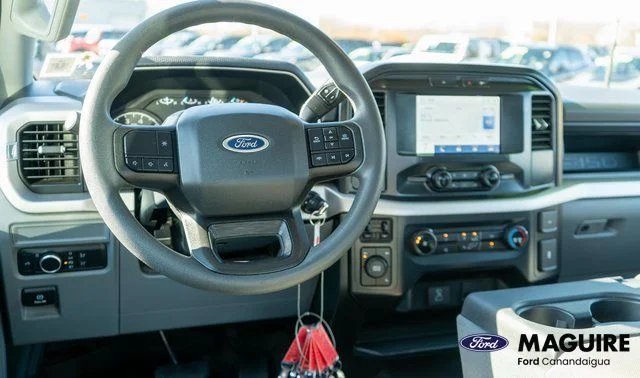 2022 Ford F-150 XL - Photo 11