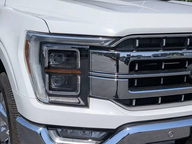 Used 2023 White Ford XL image 9