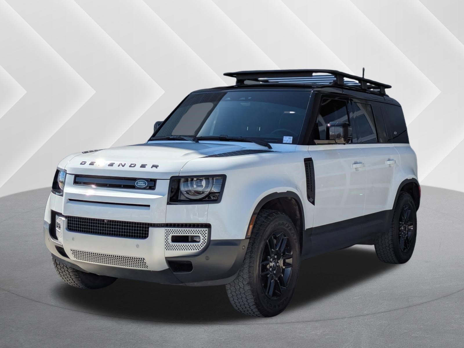 2024 Land Rover Defender 110 S P400's photo