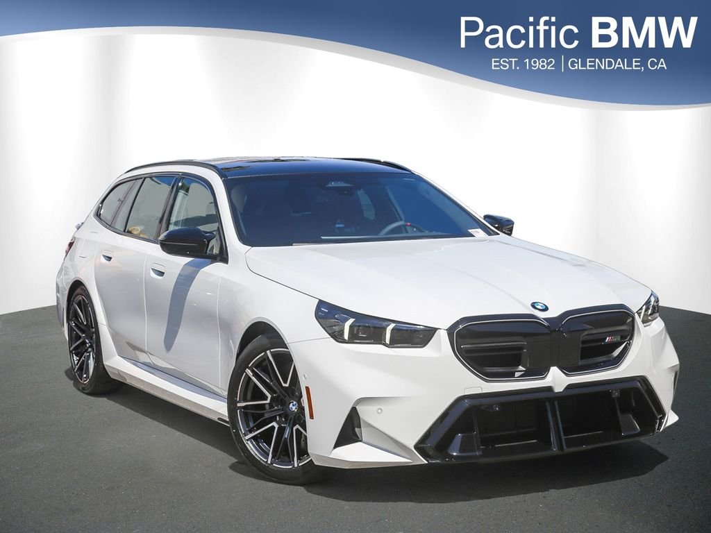 2026 BMW M5 M5 Touring's photo
