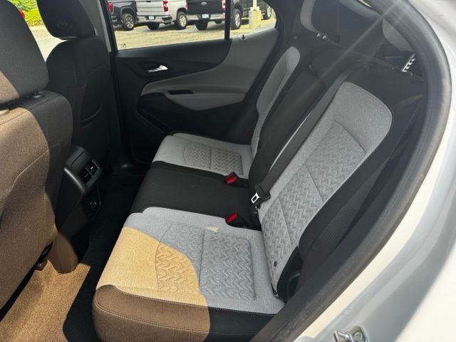 Used 2023 Summit White Chevrolet LT image 10