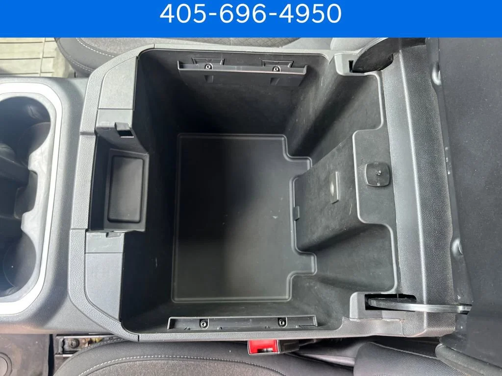 Pre-Owned 2020 Chevrolet Silverado 1500 RST