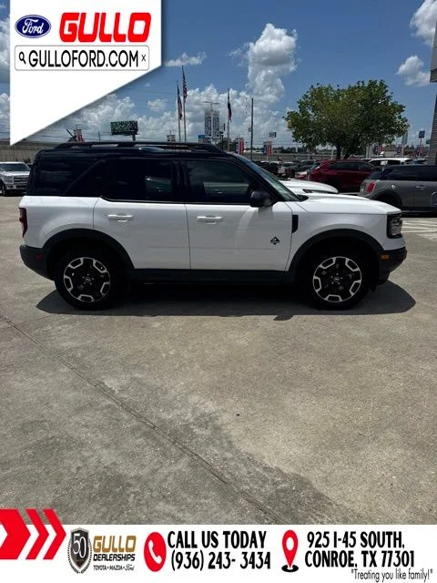 Certified Used 2022 Oxford White Ford Outer Banks image 2