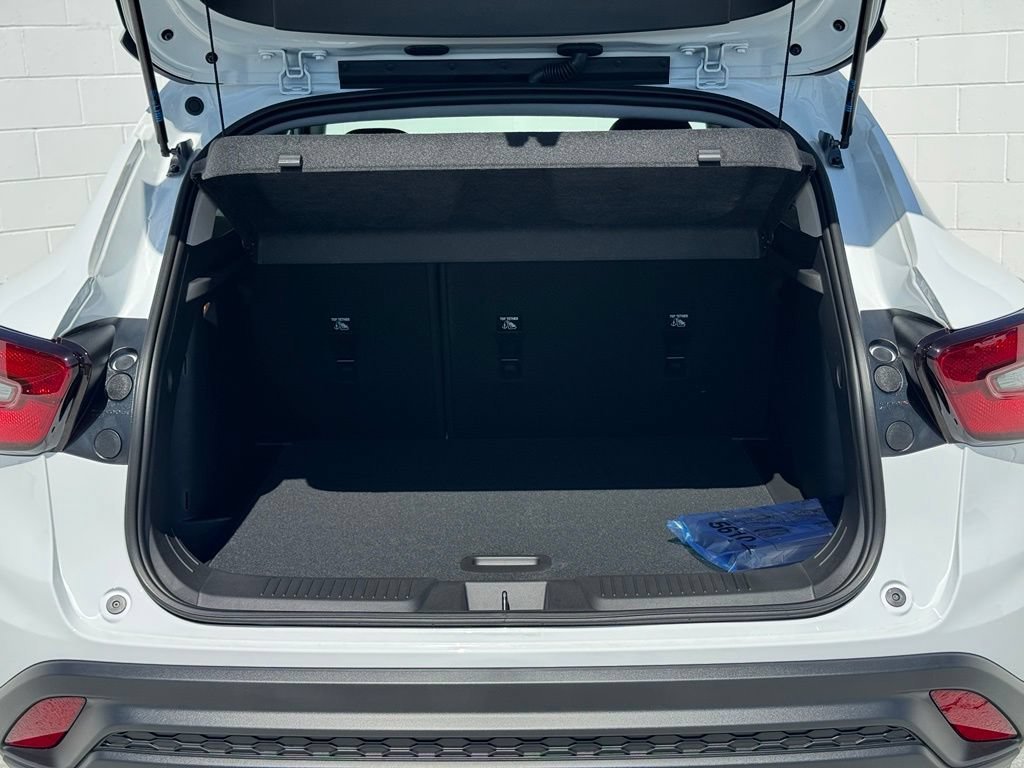 2026 Chevrolet Trax LT - Photo 16