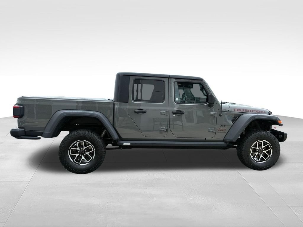 Used 2020 Gray Jeep Rubicon image 5