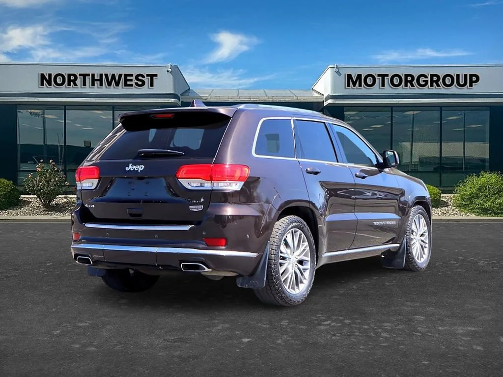 Used 2017 Luxury Brown Pearl Jeep Summit image 7