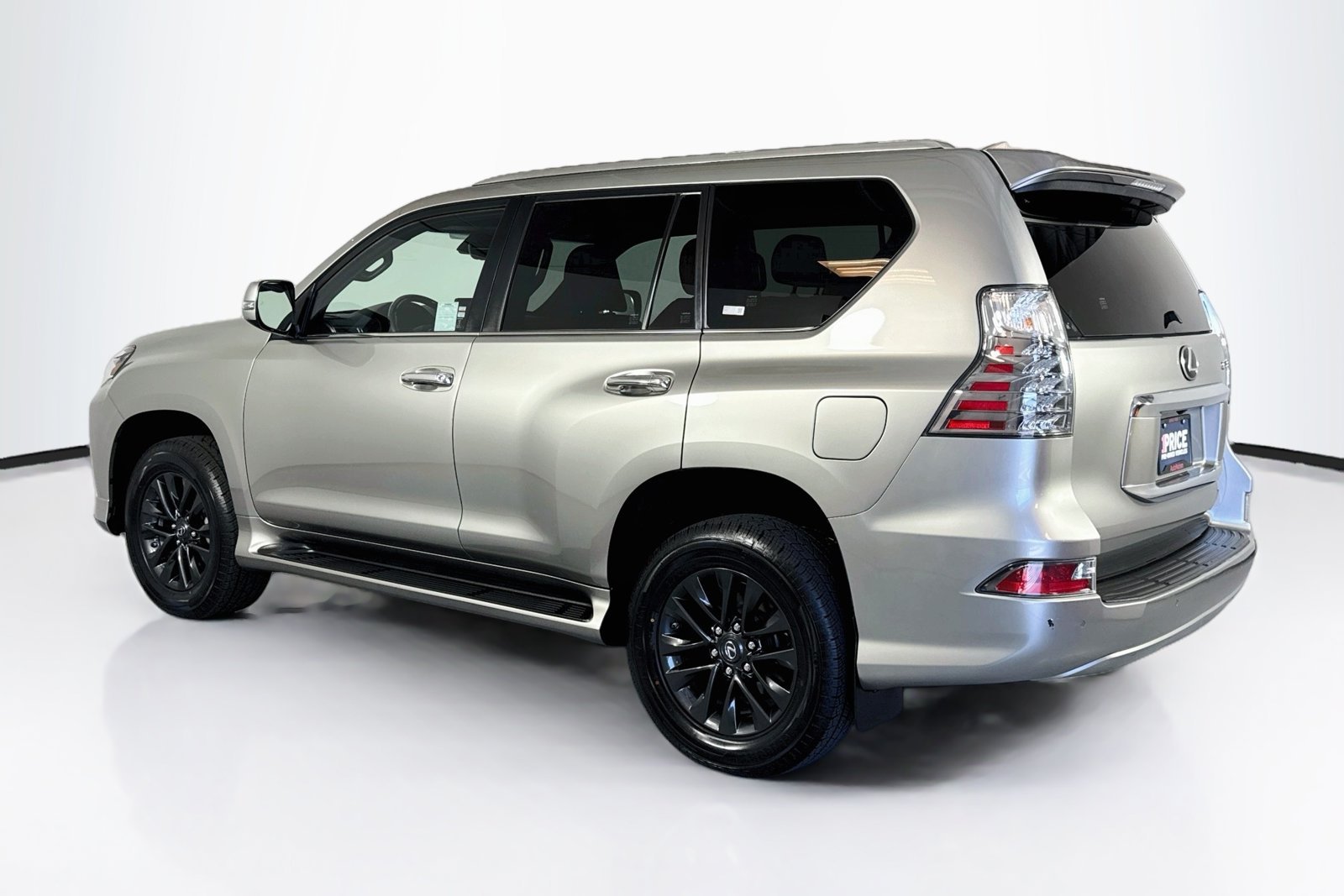 Used 2023 Atomic Silver Lexus GX 460 Premium image 7