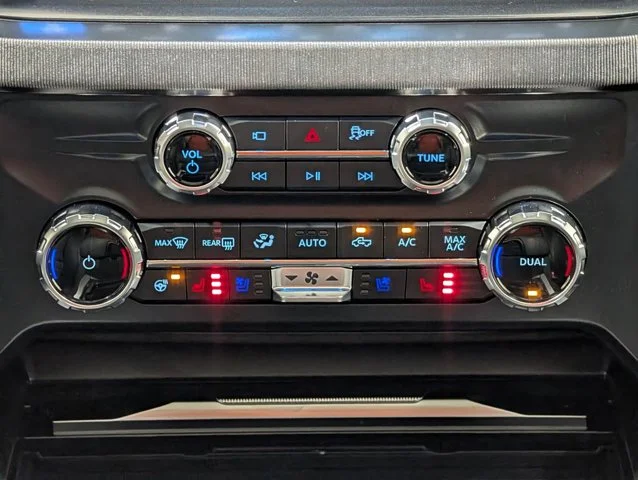 New 2026 Carbonized Gray Metallic Ford F-250® Platinum® image 45