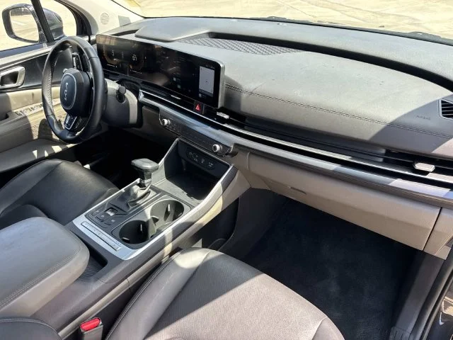 Used 2025 Gray Kia LXS image 34