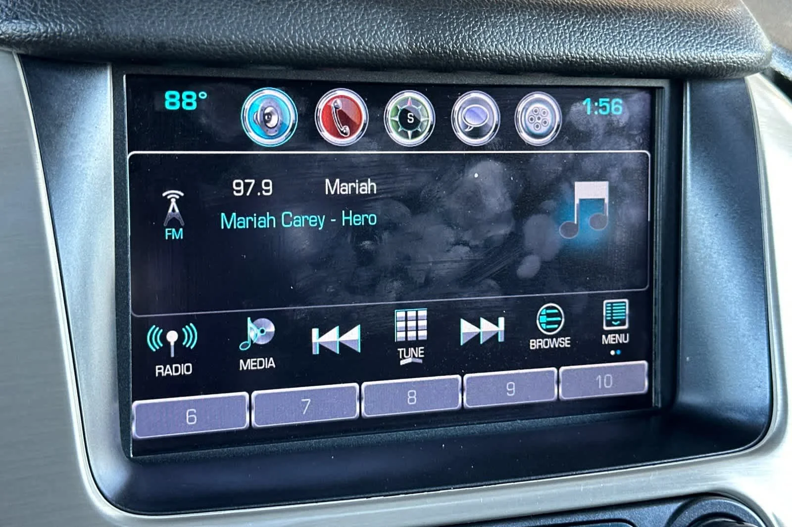 Used 2018 Quicksilver Metallic GMC Denali image 20