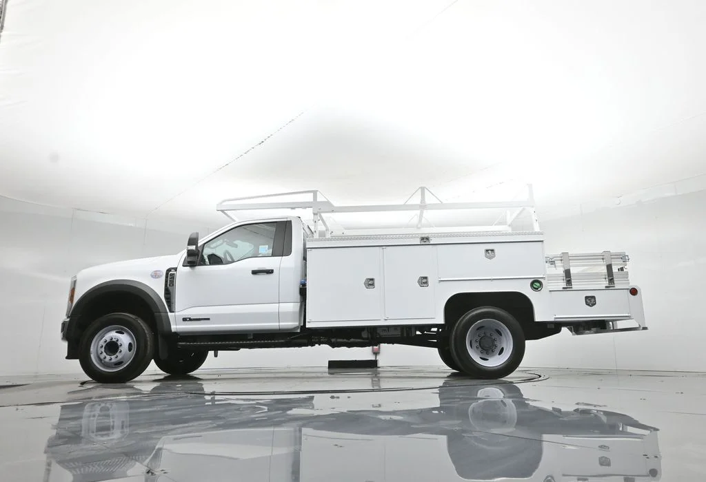 New 2025 Oxford White Ford XL image 51