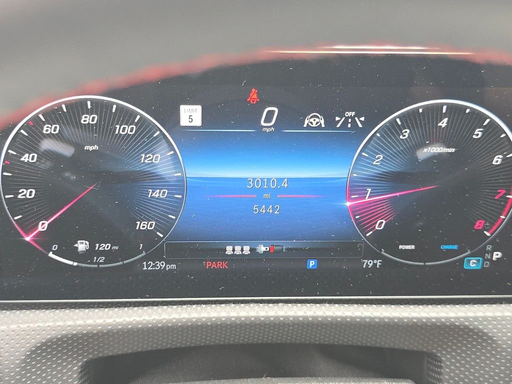 Certified Used 2026 MANUFAKTUR Patagonia Red Metallic Mercedes-Benz CLA 250 image 27
