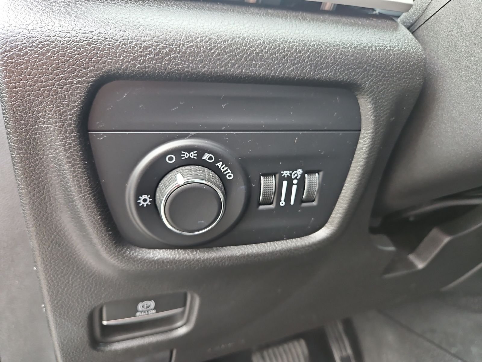 Used 2023 Gray Jeep Laredo image 24