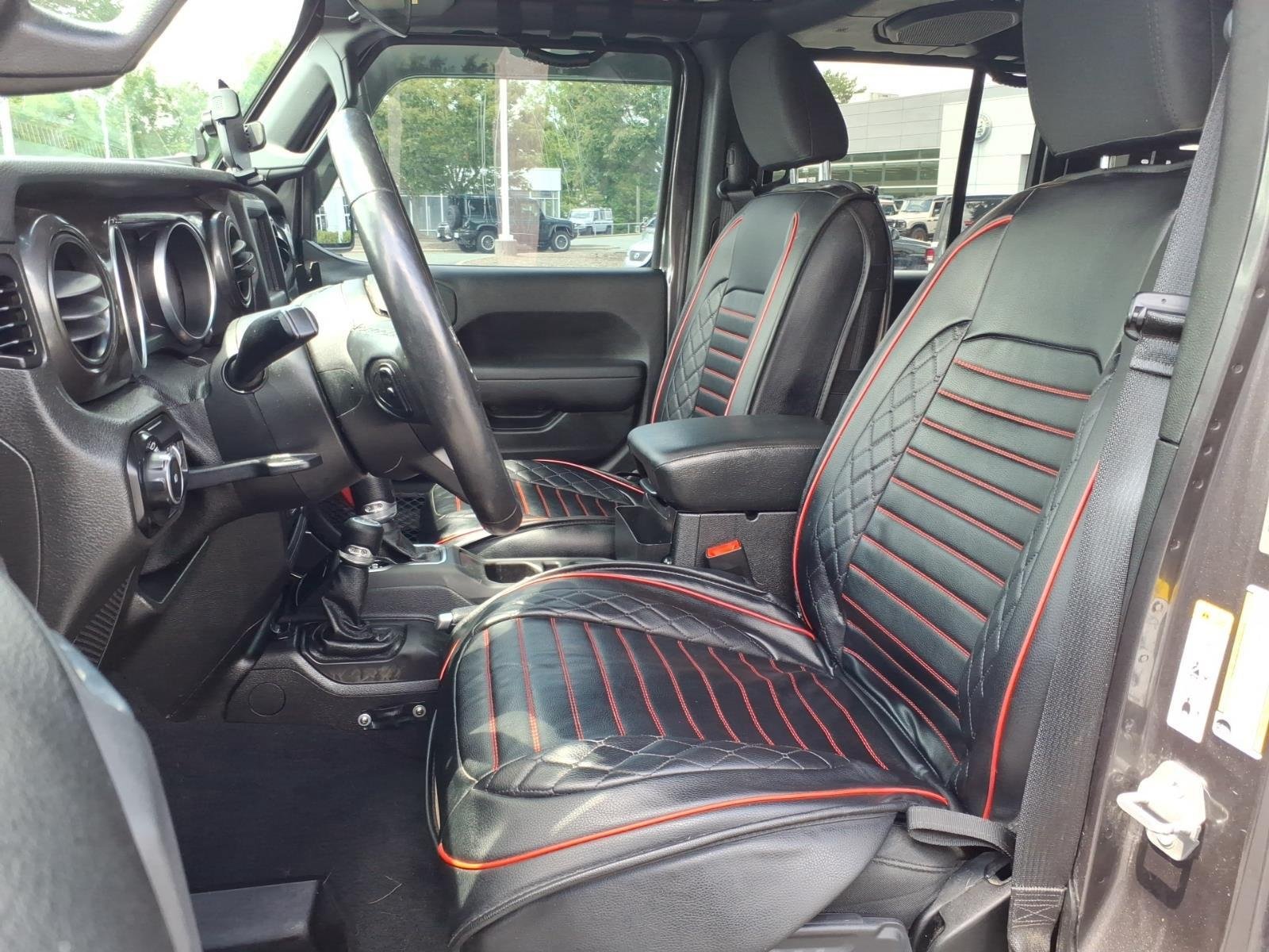 Used 2020 Granite Crystal Metallic Clearcoat Jeep Sport Altitude image 19