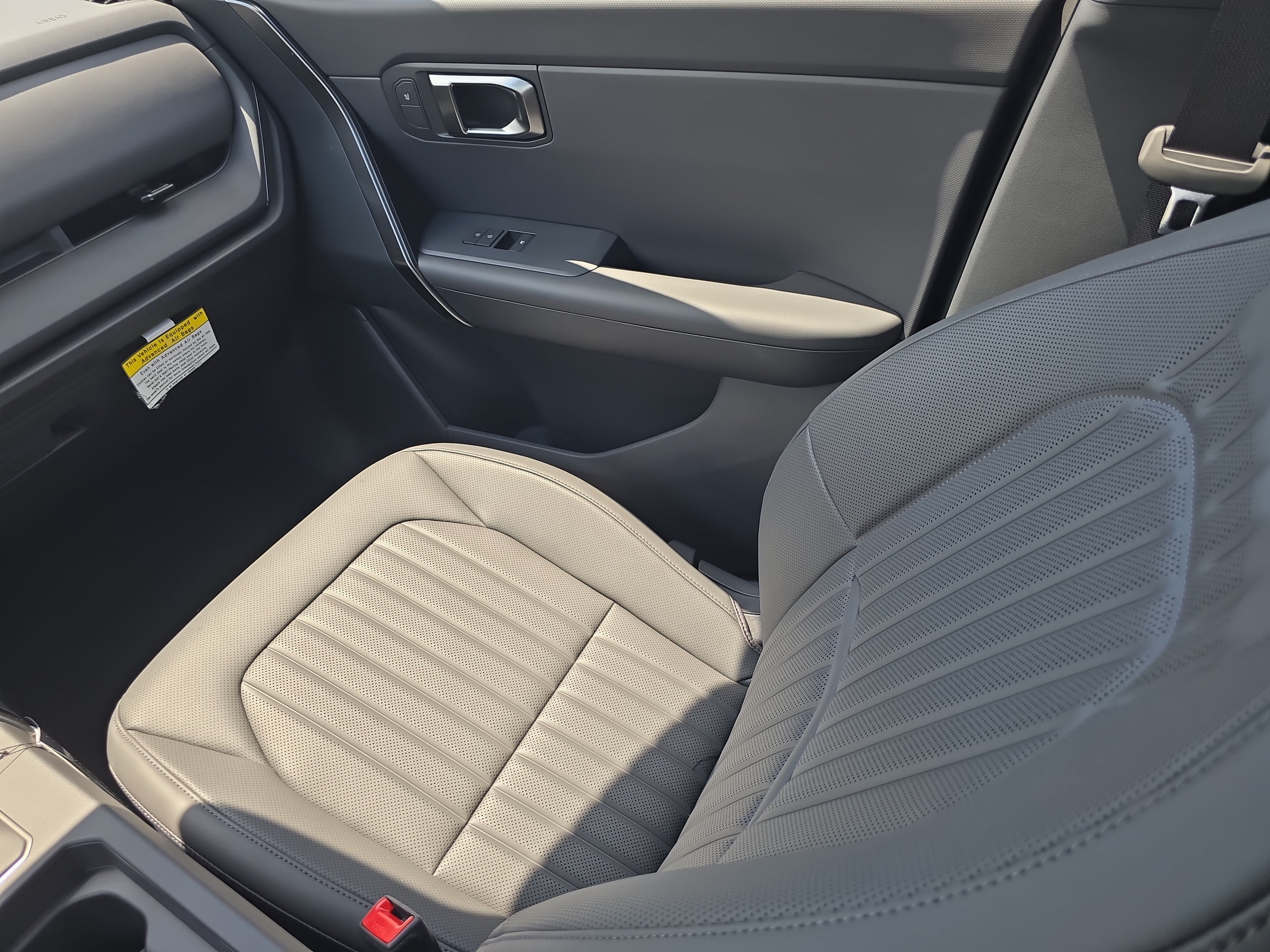 New 2027 Frost Blue / Black Roof Kia X-Line S image 15