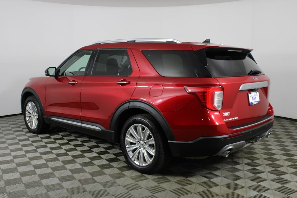 Used 2021 Red Ford Limited image 4