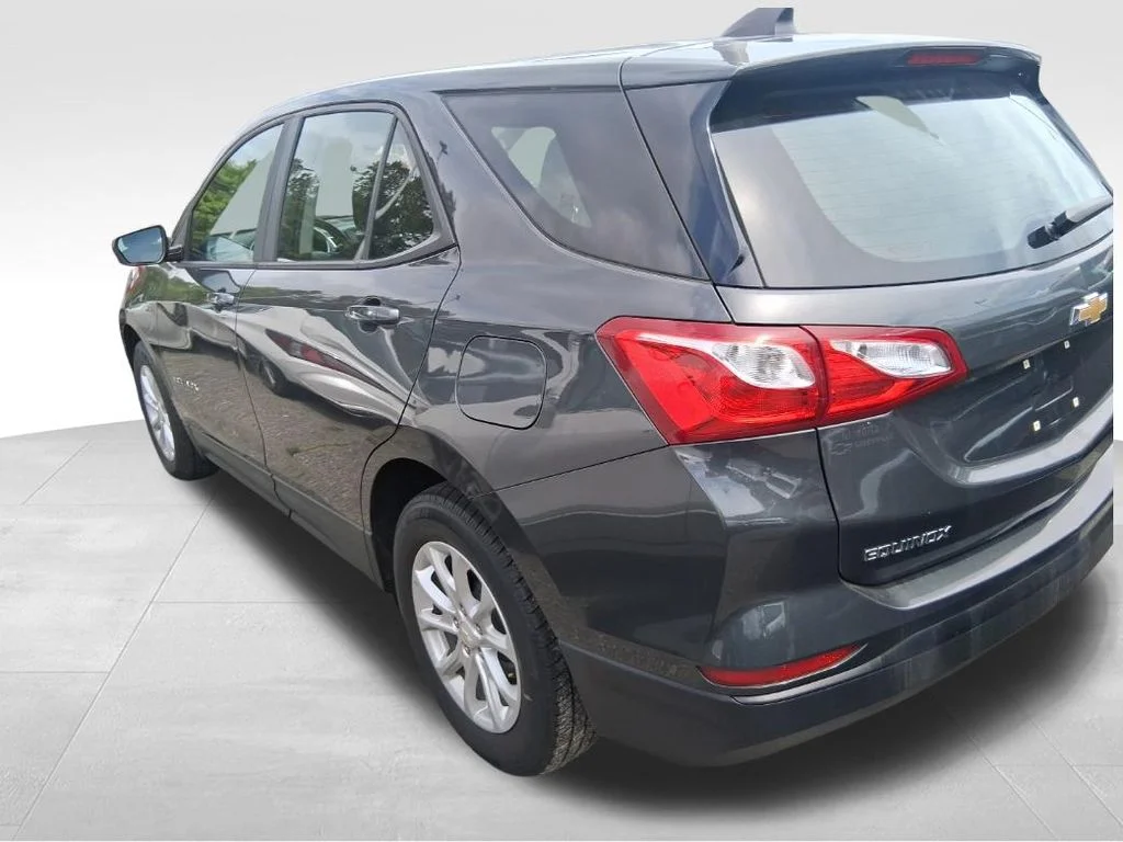 Used 2019 Gray Chevrolet LS image 7