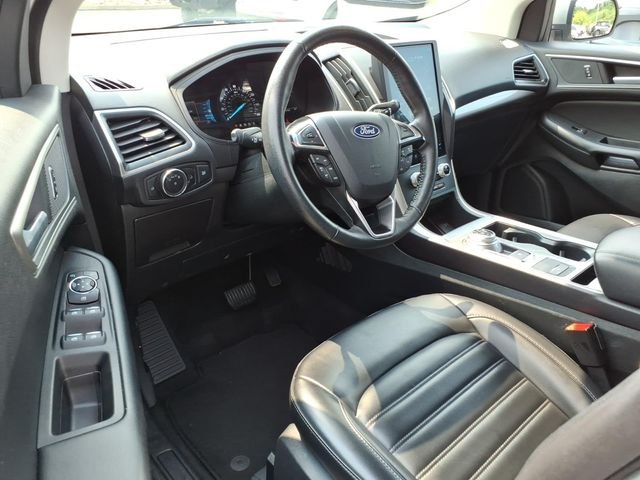 Used 2024 Silver Ford SEL image 19