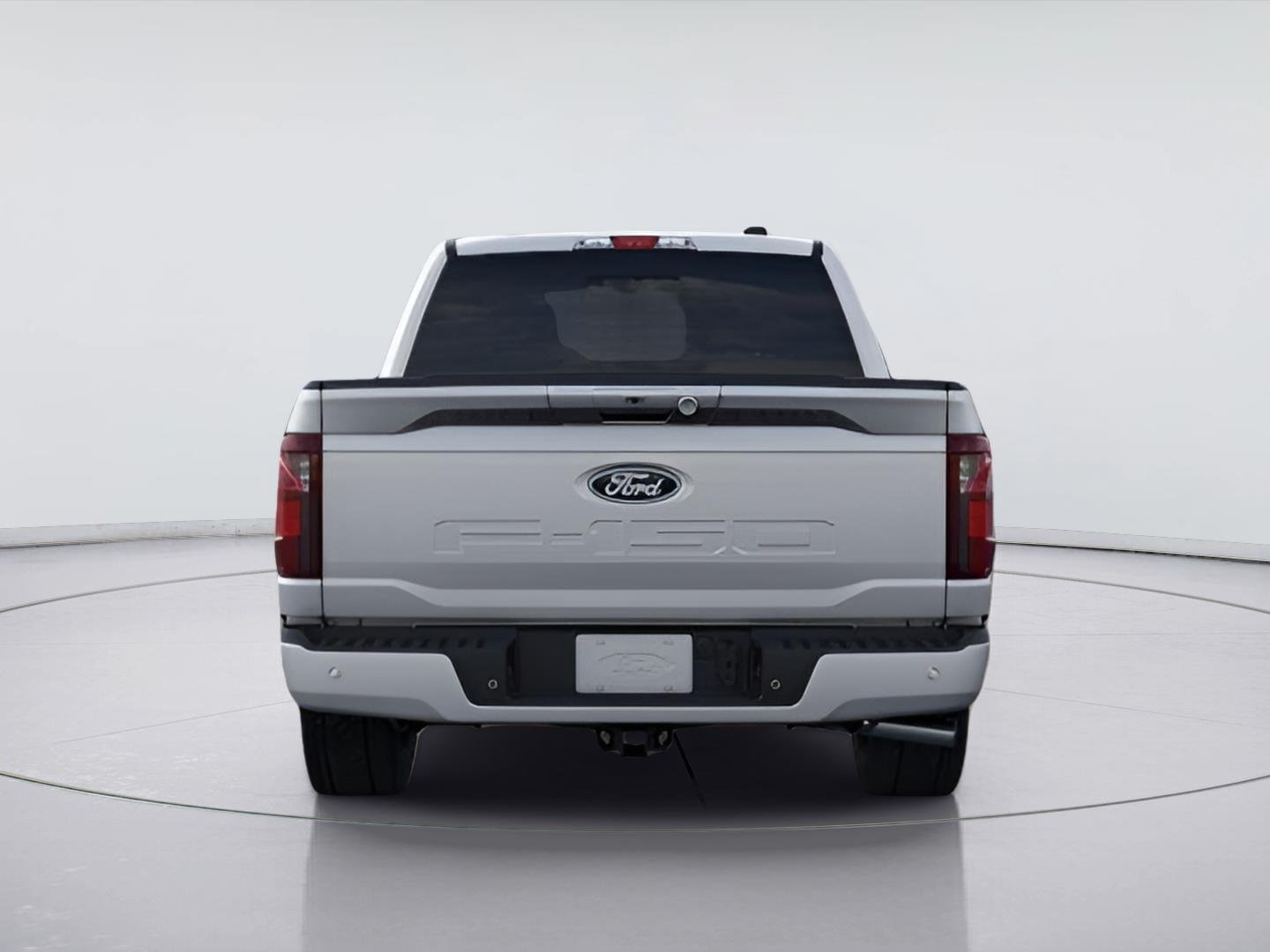 New 2026 Iconic Silver Metallic Ford XLT image 5