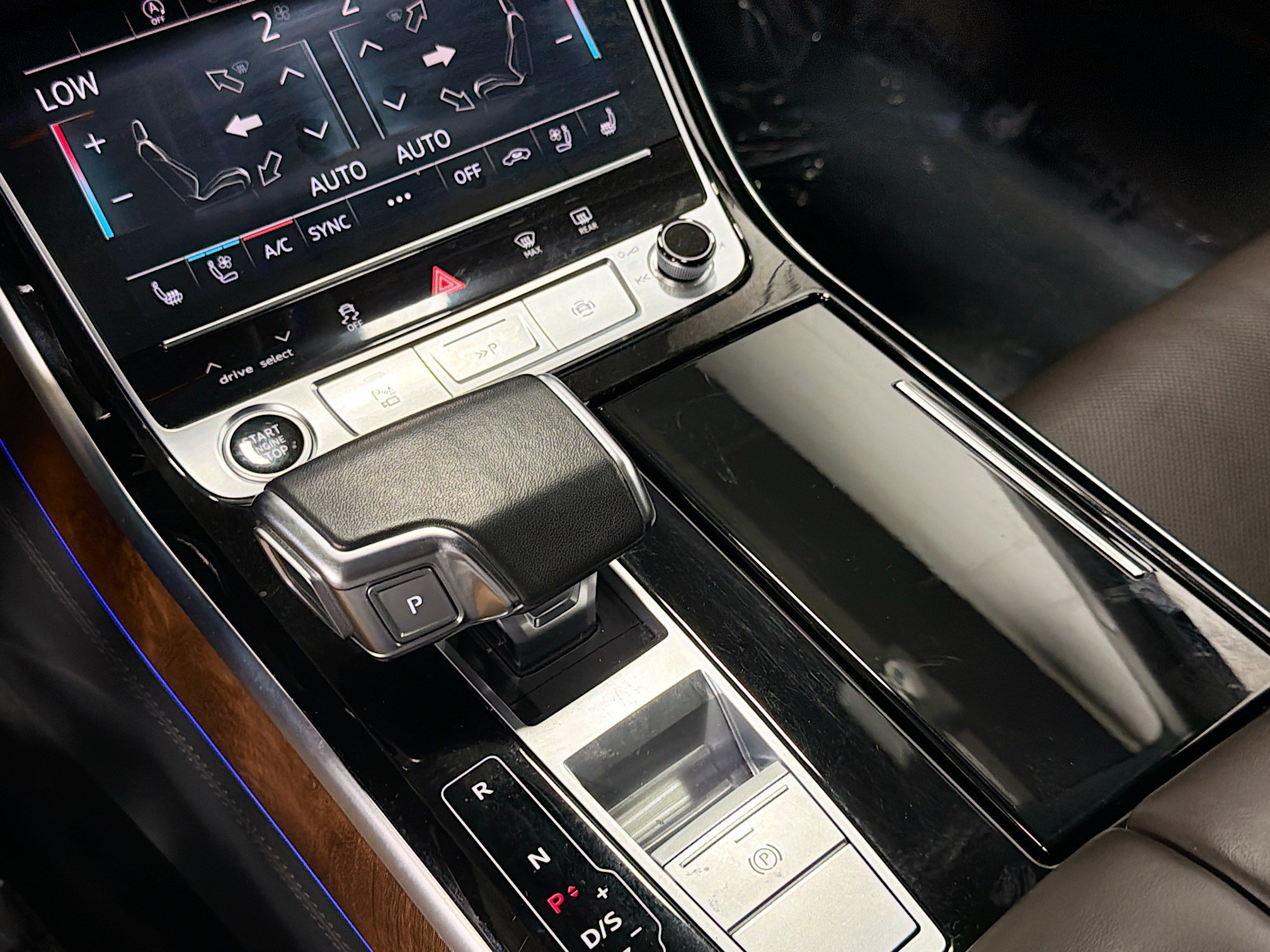 2023 Audi A8 Base - Photo 27