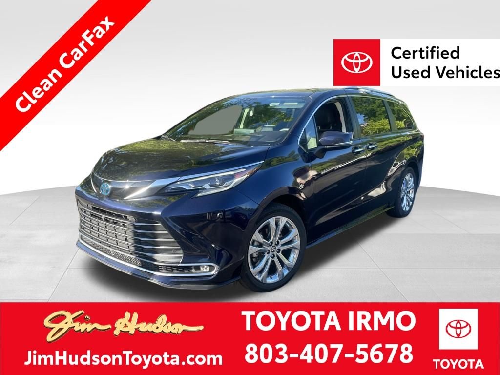 2024 Toyota Sienna Platinum 7-Passenger Hybrid FWD's photo