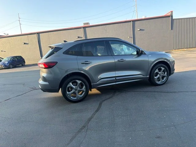 Used 2024 Gray Ford ST-Line image 7