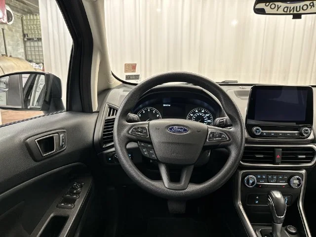 Used 2021 Black Ford SE image 16
