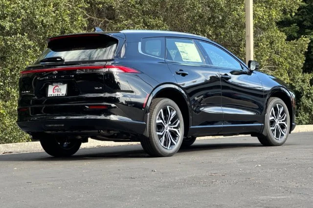 New 2026 Black Toyota  XLE image 4