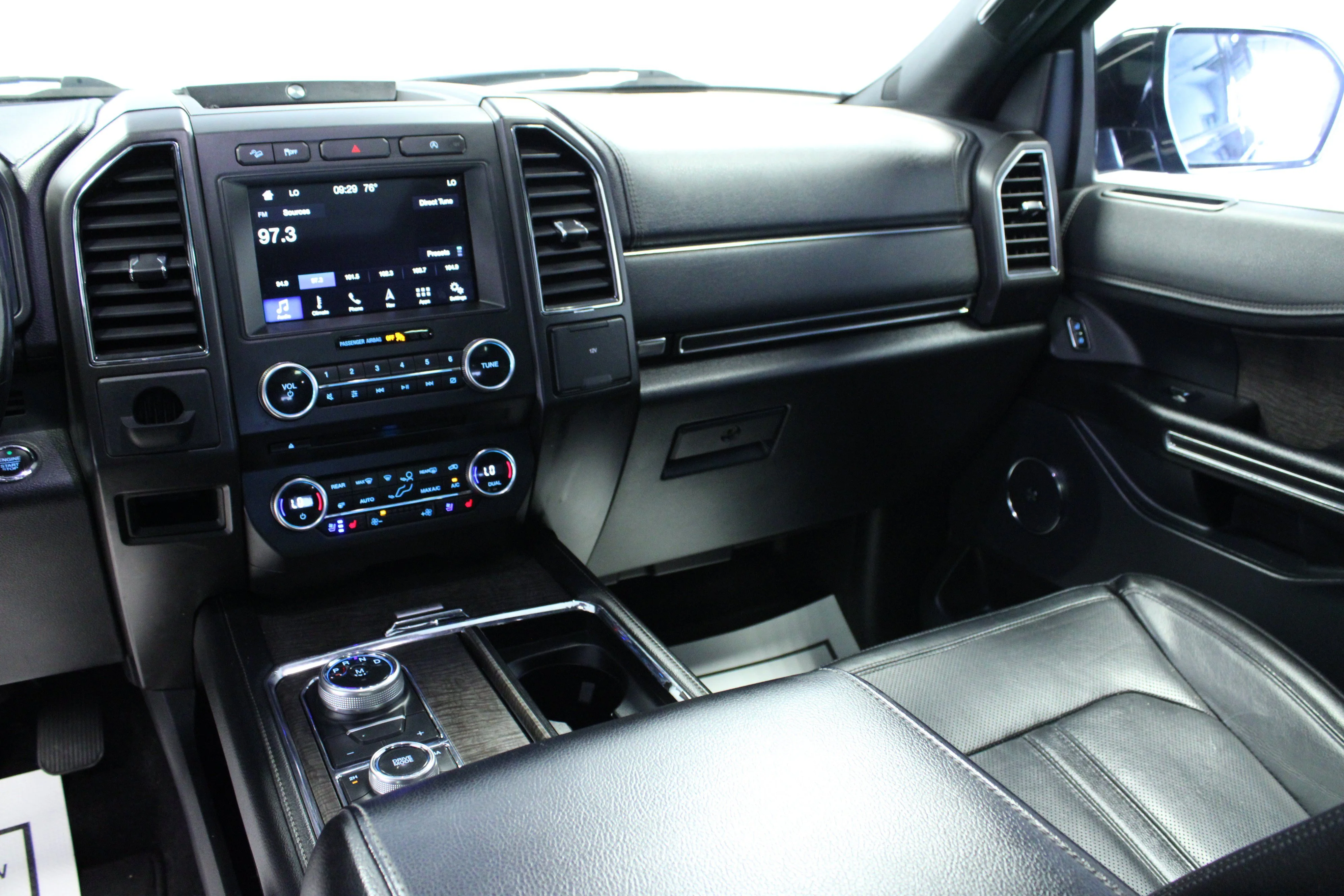 Used 2018 Shadow Black Ford Limited image 20