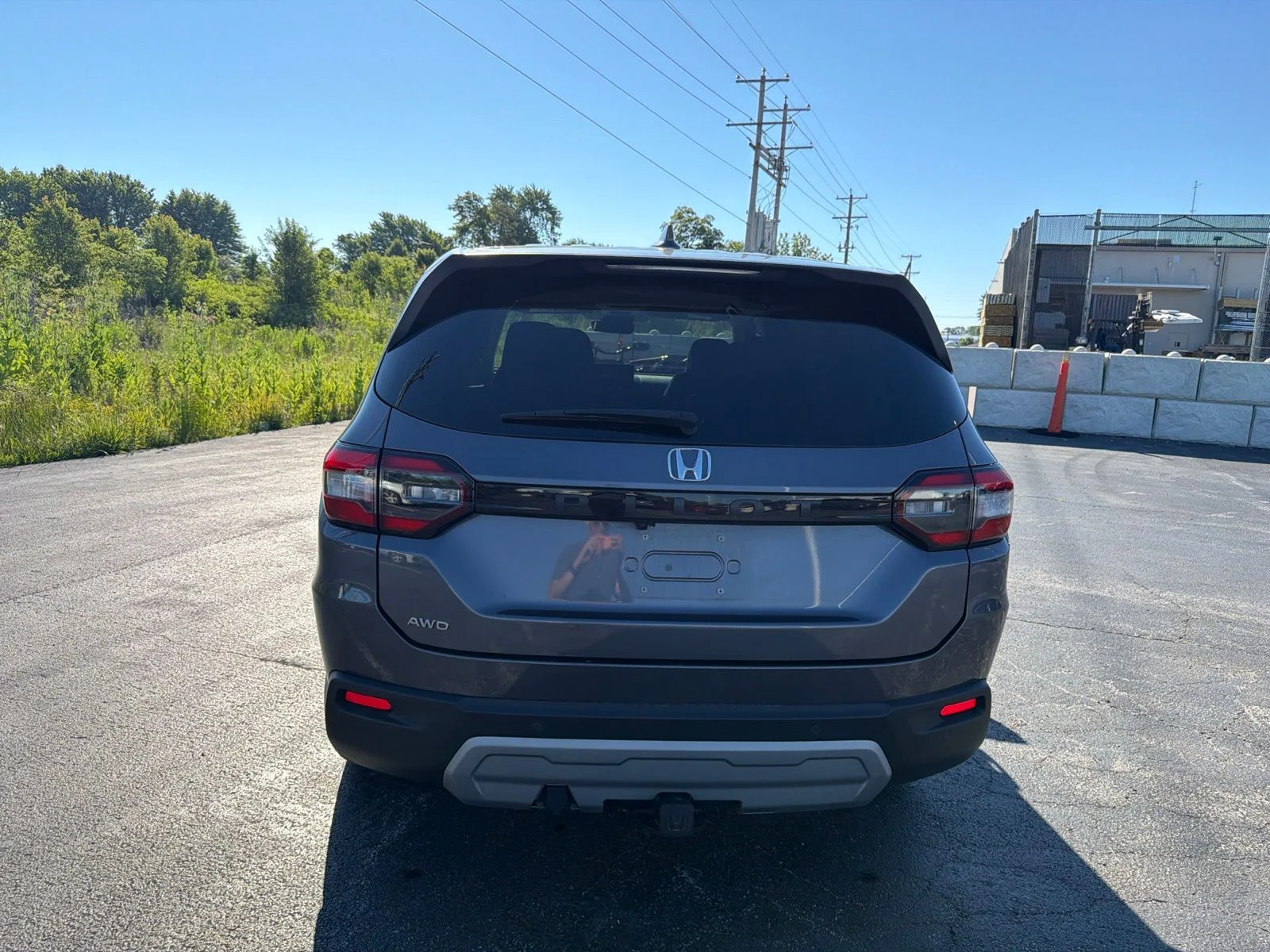 Used 2024 Gray Honda EX-L image 5