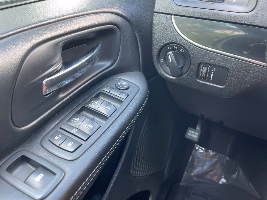 Used 2017 White Dodge SE Plus image 23