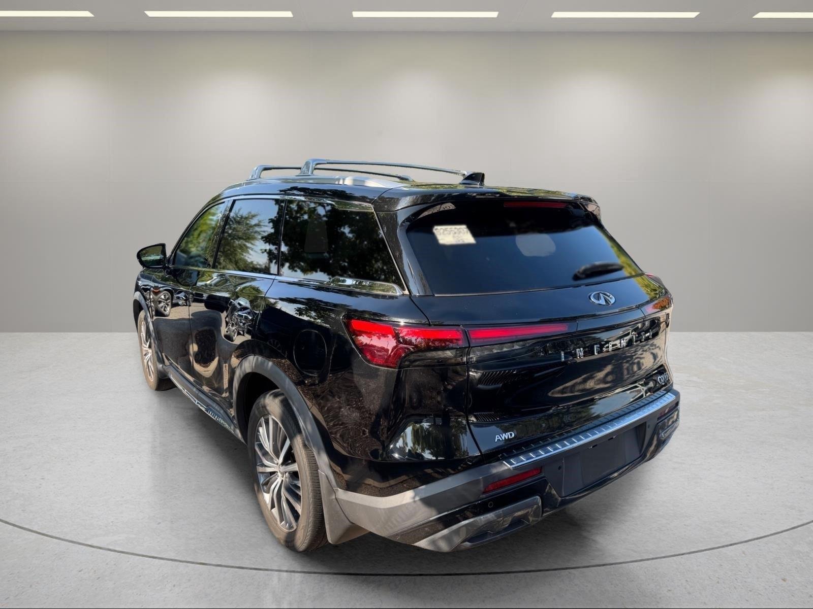 Used 2023 Mineral Black INFINITI SENSORY image 8