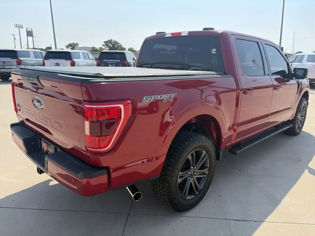 Used 2022 Red Ford XLT image 9