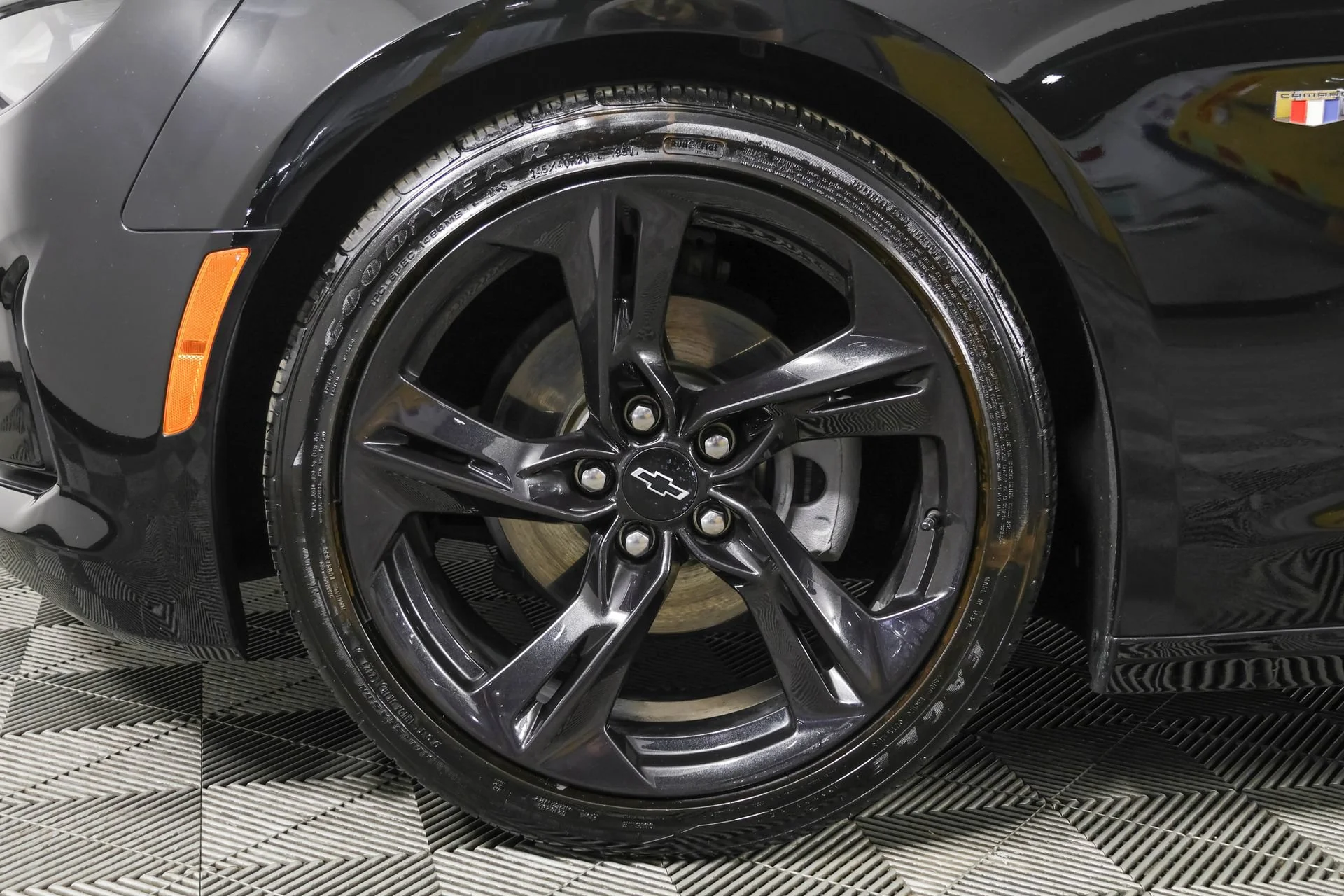 Used 2023 BLACK Chevrolet 1LT image 19